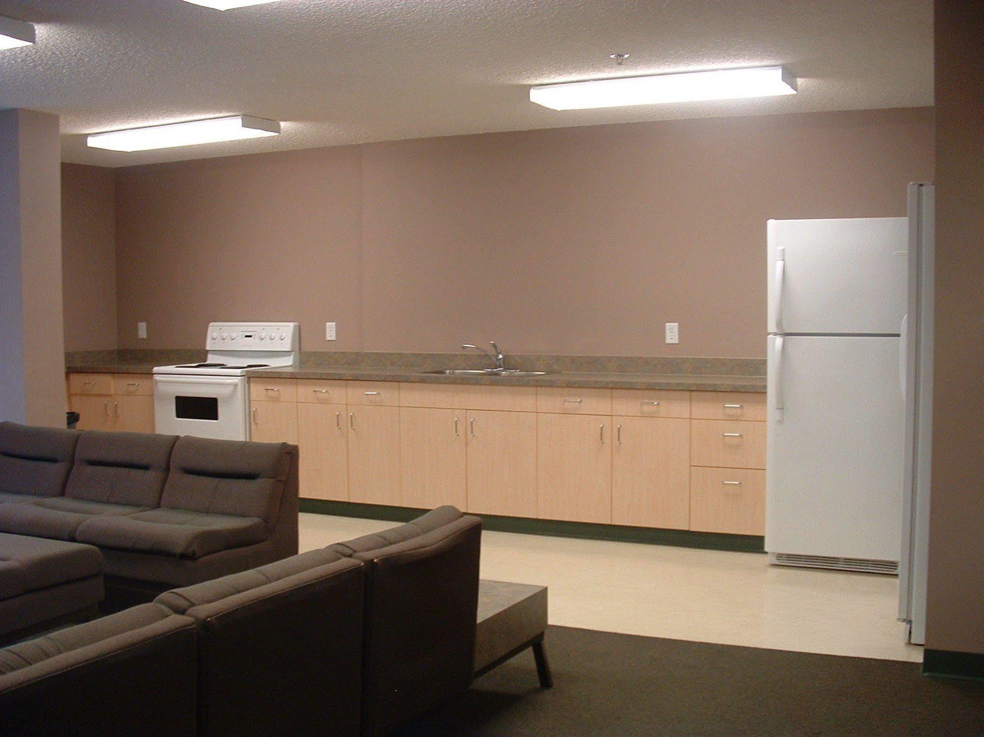 University Of Alberta - Hotel Edmonton Esterno foto